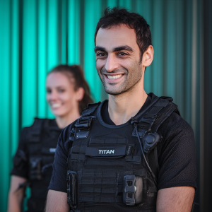 بهترین دستگاه EMS ایرانی برند تایتان با عرضه خدمات فوق العاده تجربه ای بینظیر را در اختیار شما عزیزان قرار میدهد